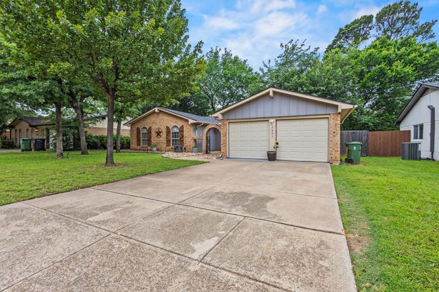 2804 Mintwood Place, Arlington, TX 76016