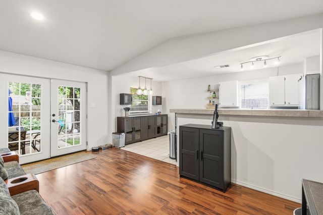 2804 Mintwood Place, Arlington, TX 76016