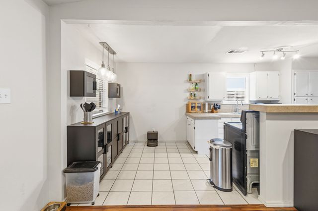 2804 Mintwood Place, Arlington, TX 76016