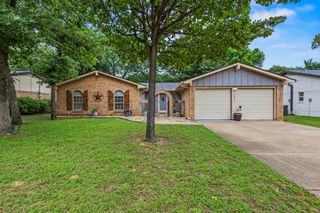 2804 Mintwood Place, Arlington, TX 76016