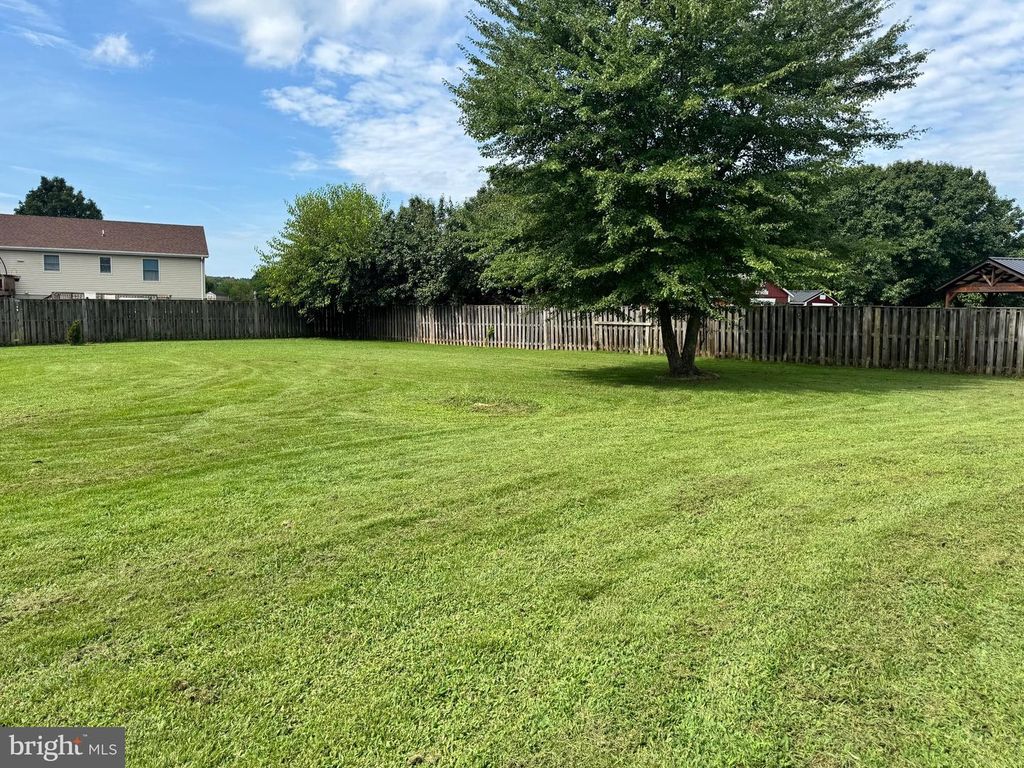 6635 HANBACK CT, Bealeton, VA 22712