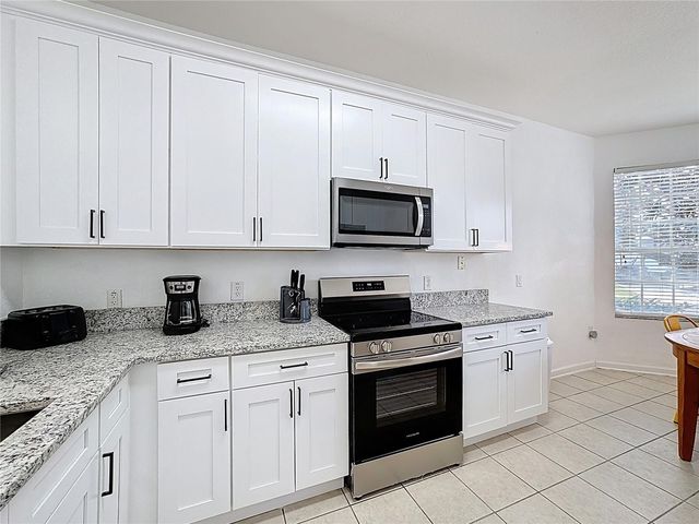 7788 BASNETT CIRCLE, Kissimmee, FL 34747