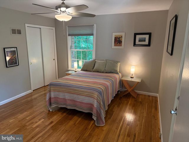 1022 HARBOR DR, Annapolis, MD 21403