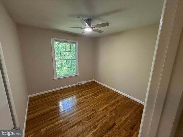 1022 HARBOR DR, Annapolis, MD 21403