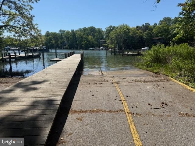 1022 HARBOR DR, Annapolis, MD 21403