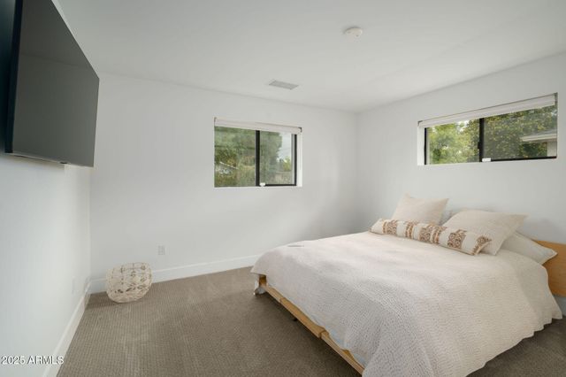 3413 N 45TH Street, Phoenix, AZ 85018