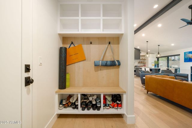 3413 N 45TH Street, Phoenix, AZ 85018