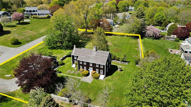6 Baldwin Road, Middletown, RI 02842