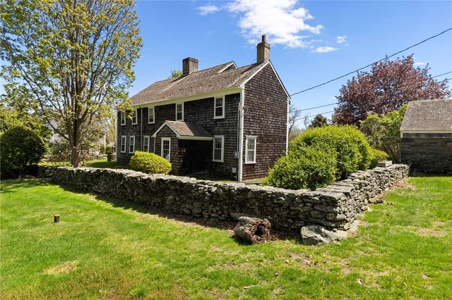6 Baldwin Road, Middletown, RI 02842