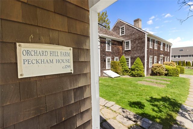 6 Baldwin Road, Middletown, RI 02842