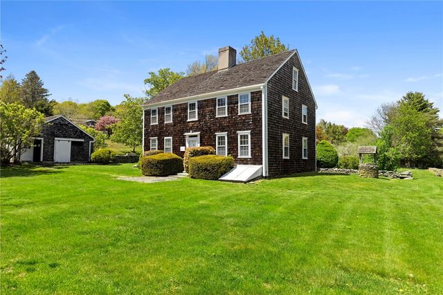 6 Baldwin Road, Middletown, RI 02842