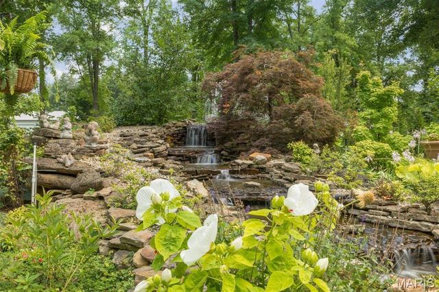 556 Oak Terrace Drive, Farmington, MO 63640