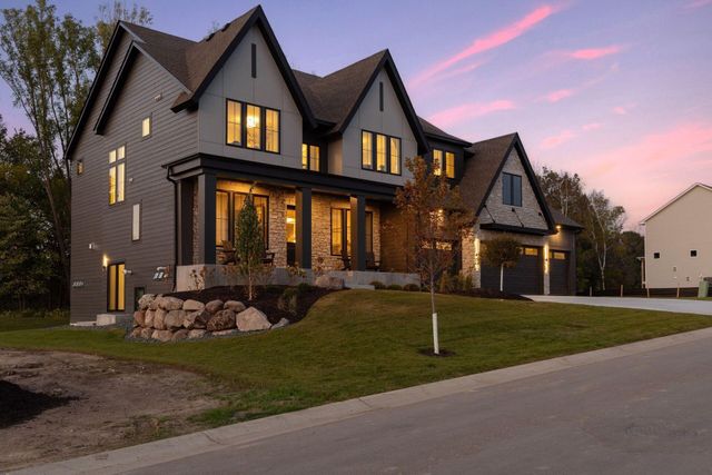 4736 Ogden Trail N, Stillwater, MN 55082