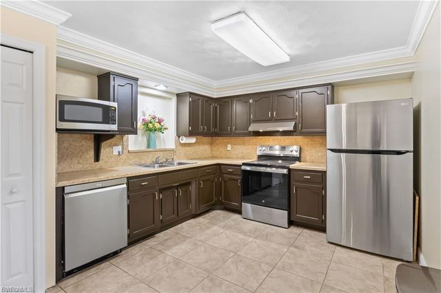 2248 Ephraim AVE, Fort Myers, FL 33907