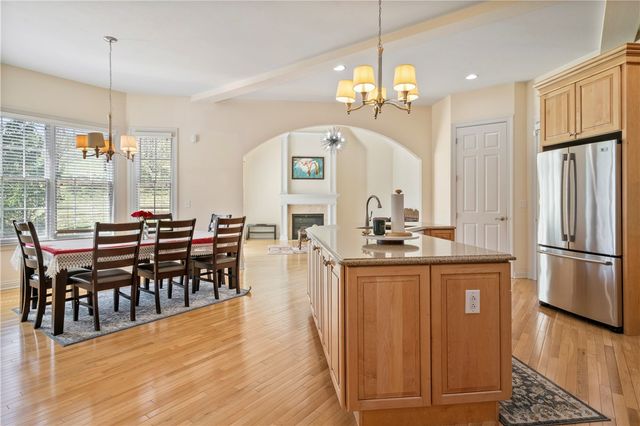 107 Kingston Ave, Cranberry Twp, PA 16066