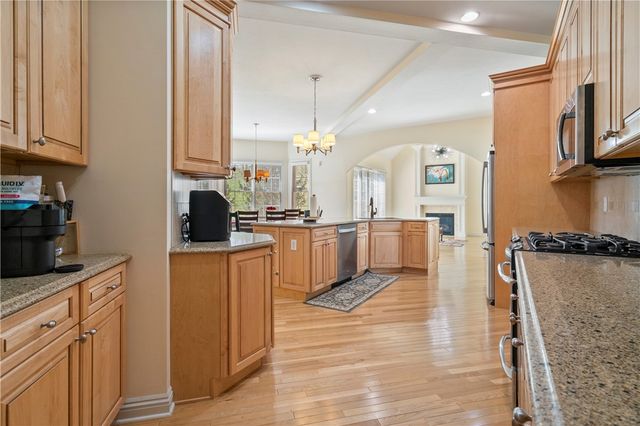 107 Kingston Ave, Cranberry Twp, PA 16066