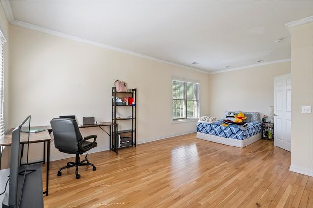 107 Kingston Ave, Cranberry Twp, PA 16066