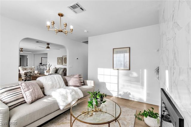 5412 Gipsy Avenue, Las Vegas, NV 89107