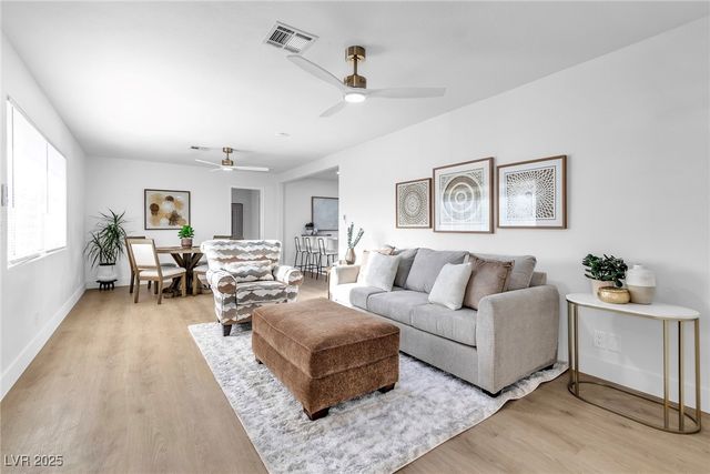 5412 Gipsy Avenue, Las Vegas, NV 89107