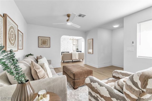 5412 Gipsy Avenue, Las Vegas, NV 89107