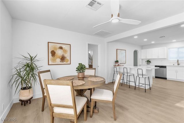 5412 Gipsy Avenue, Las Vegas, NV 89107