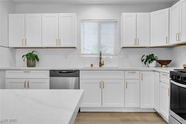 5412 Gipsy Avenue, Las Vegas, NV 89107