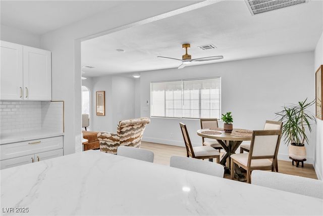 5412 Gipsy Avenue, Las Vegas, NV 89107