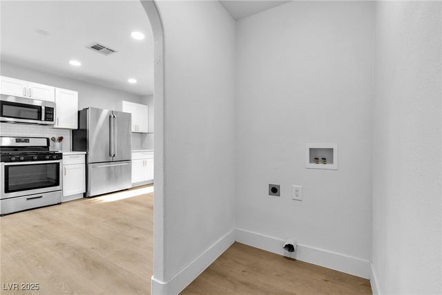 5412 Gipsy Avenue, Las Vegas, NV 89107