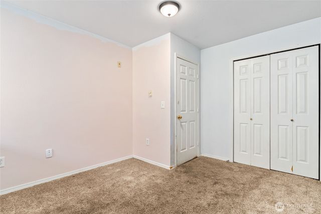 31900 104th Avenue SE #C204, Auburn, WA 98092