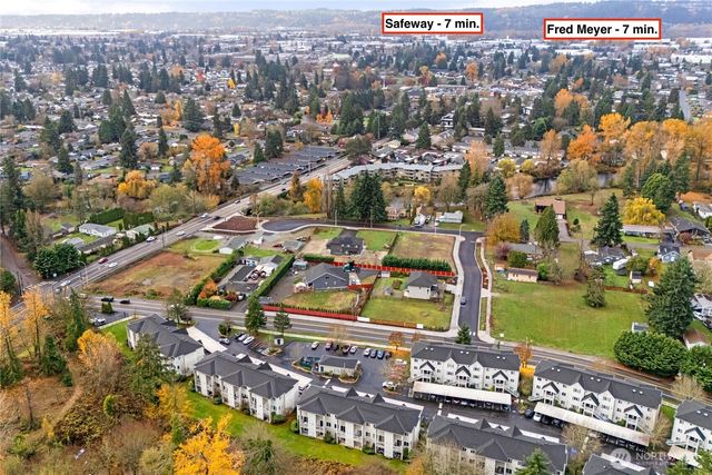 31900 104th Avenue SE #C204, Auburn, WA 98092