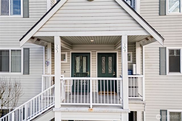 31900 104th Avenue SE #C204, Auburn, WA 98092