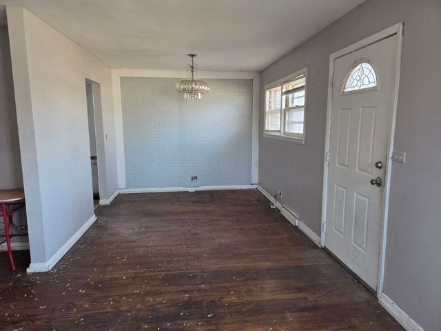 3724 Saint Paul Avenue, Bellwood, IL 60104