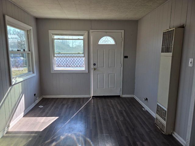 3724 Saint Paul Avenue, Bellwood, IL 60104