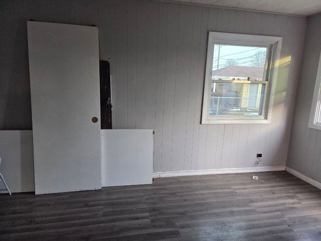 3724 Saint Paul Avenue, Bellwood, IL 60104