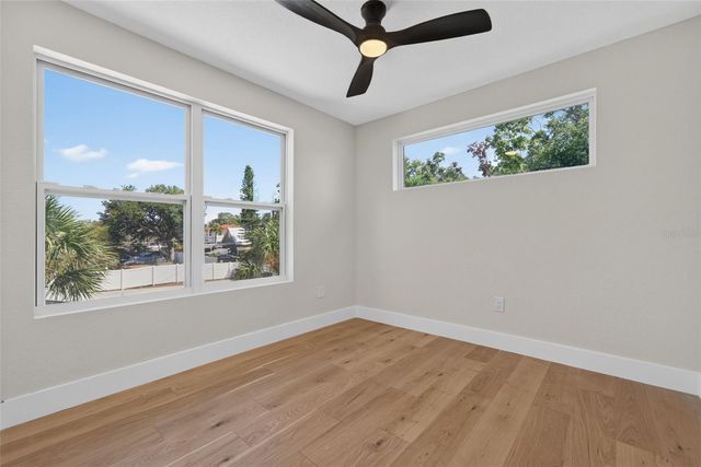 310 PARK STREET N, St Petersburg, FL 33710