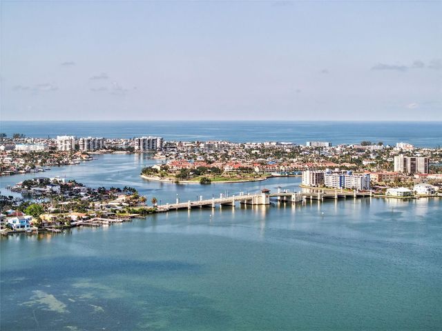 310 PARK STREET N, St Petersburg, FL 33710