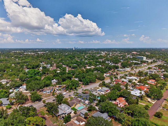 310 PARK STREET N, St Petersburg, FL 33710