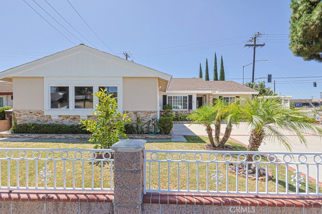5282 Richmond, Garden Grove, CA 92845 — exterior