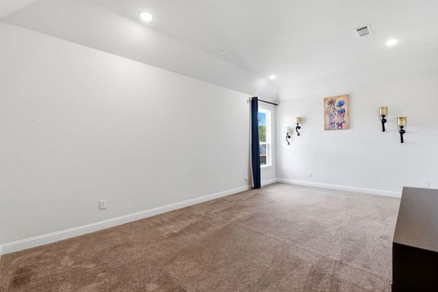 10062 S Goshawk Trail, Conroe, TX 77385
