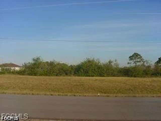 413 NW 31st PL, Cape Coral, FL 33993