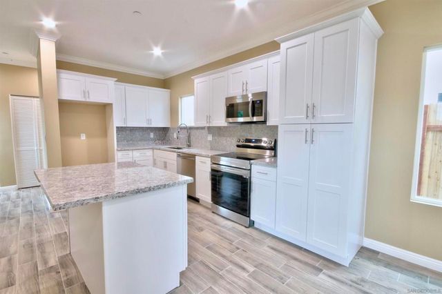 903 5 Concepcion Ave, Spring Valley, CA 91977