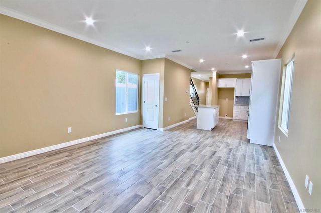 903 5 Concepcion Ave, Spring Valley, CA 91977