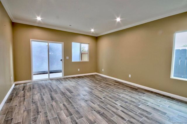 903 5 Concepcion Ave, Spring Valley, CA 91977