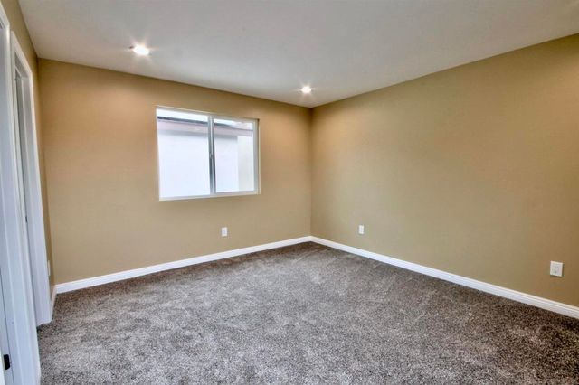 903 5 Concepcion Ave, Spring Valley, CA 91977