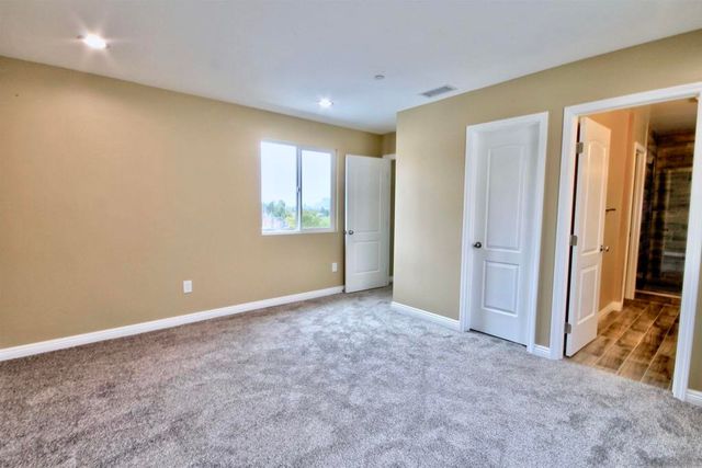 903 5 Concepcion Ave, Spring Valley, CA 91977