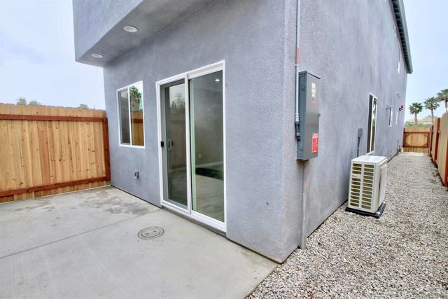 903 5 Concepcion Ave, Spring Valley, CA 91977