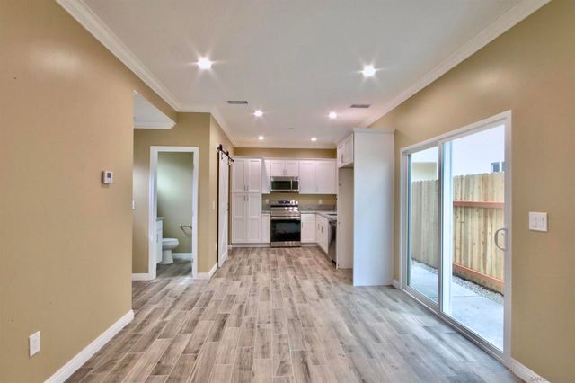 903 5 Concepcion Ave, Spring Valley, CA 91977