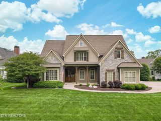382 Axton Drive, Knoxville, TN 37934