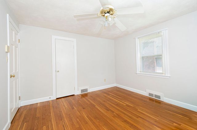 10 Farview Ave, Shrewsbury, MA 01545
