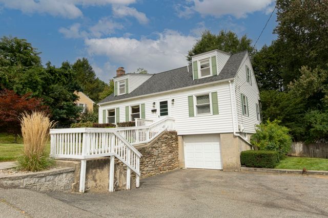 10 Farview Ave, Shrewsbury, MA 01545